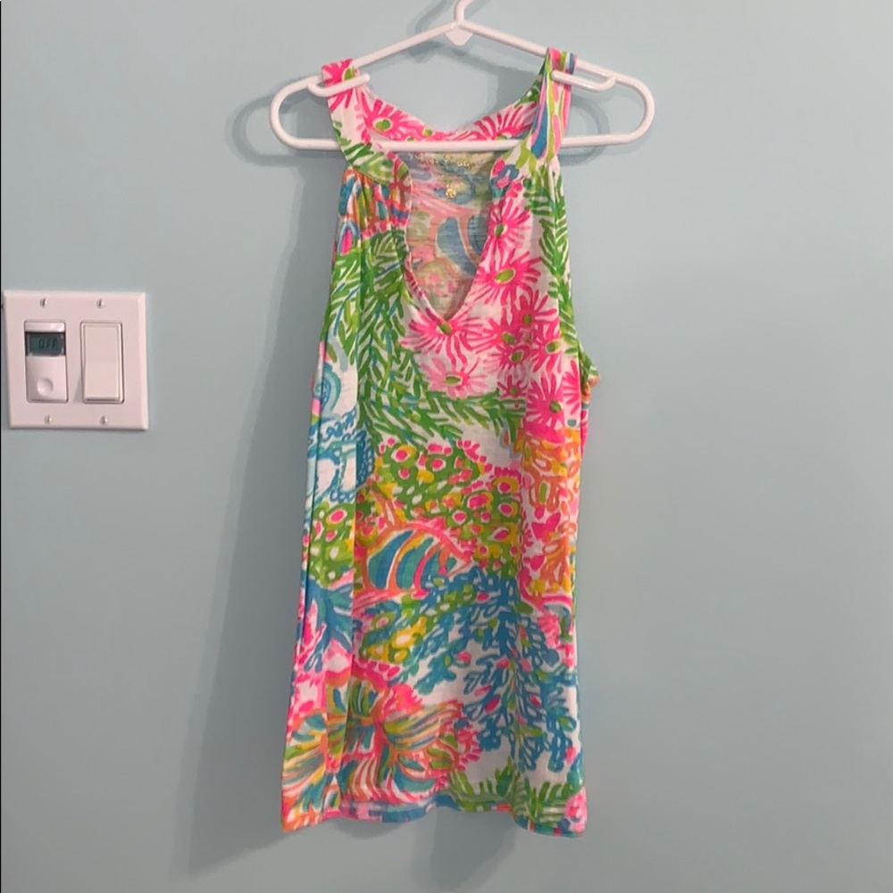 Lily Pulitzer Top ‼️ CLOSET CLEANOUT. ACCEPTING ALL OFFERS.